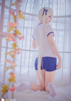 女人双腿扒开让男人桶_蓝光免费观看电视剧
