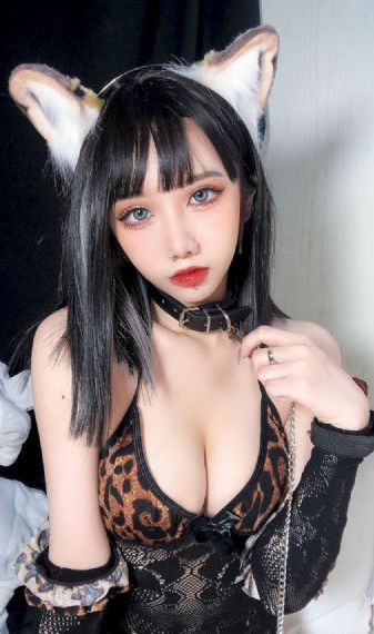 《浴室狂欢》免费播放在线观看_HD高清完整电影