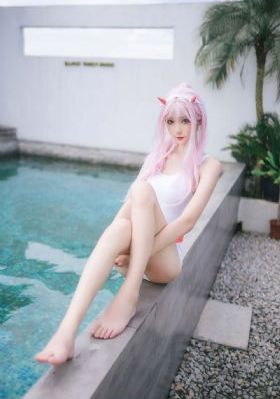 健身房私教吸乳高潮av_720免费观看韩国